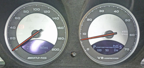 Mercedes SL SL55 R230 instrument cluster distronic picture