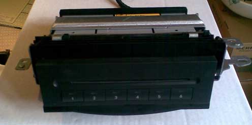 ML / GL / R class CD changer in bracket