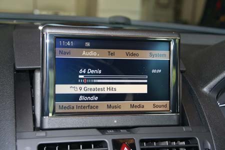 Mercedes COMAND Media Interface iPod playing picture